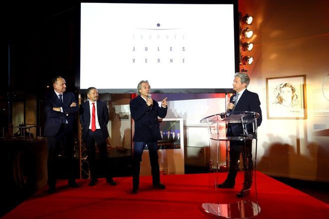 The Jules Verne trophy in the hands of Francis Joyon and his crew © Jean-Marie Liot / DPPI / IDEC http://www.trimaran-idec.com/